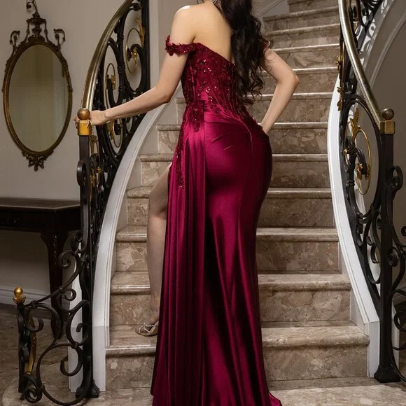 New long formal dress.Off the shoulder mother of the bride prom party gala
